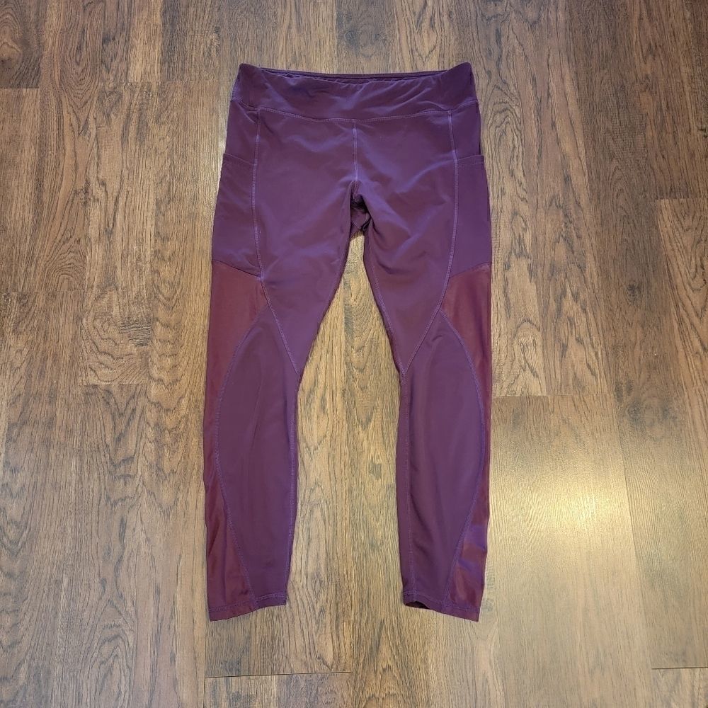 Fabletics powerhold leggings mesh maroon size medium